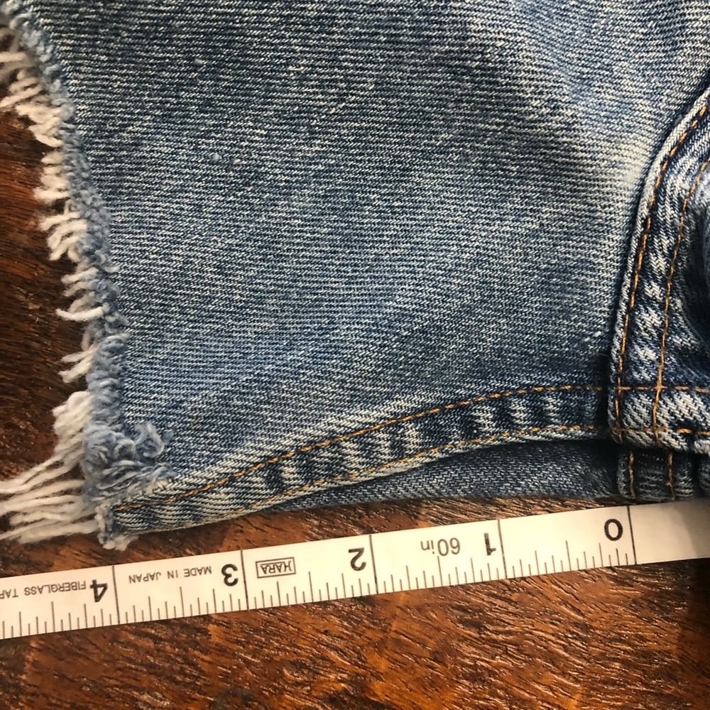 Levi’s custom cutoff distressed denim shorts - Picture 6 of 8